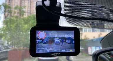 车载监控录像机与行车记录仪的区别在哪里